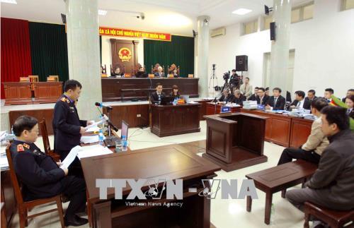 Hình ảnh phiên tòa xét xử Trịnh Xuân Thanh và đồng phạm 15/1 Hình ảnh phiên tòa xét xử Trịnh Xuân Thanh và đồng phạm 15/1